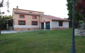Casa Rural Las Tuyas en Segovia